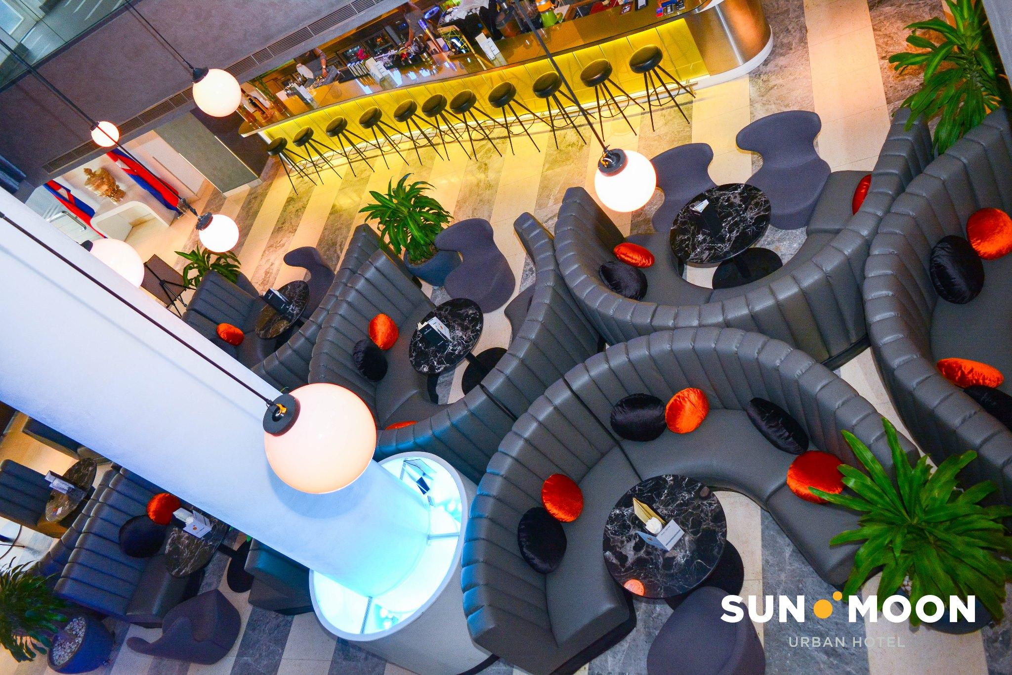 Sun & Moon, Urban 4*