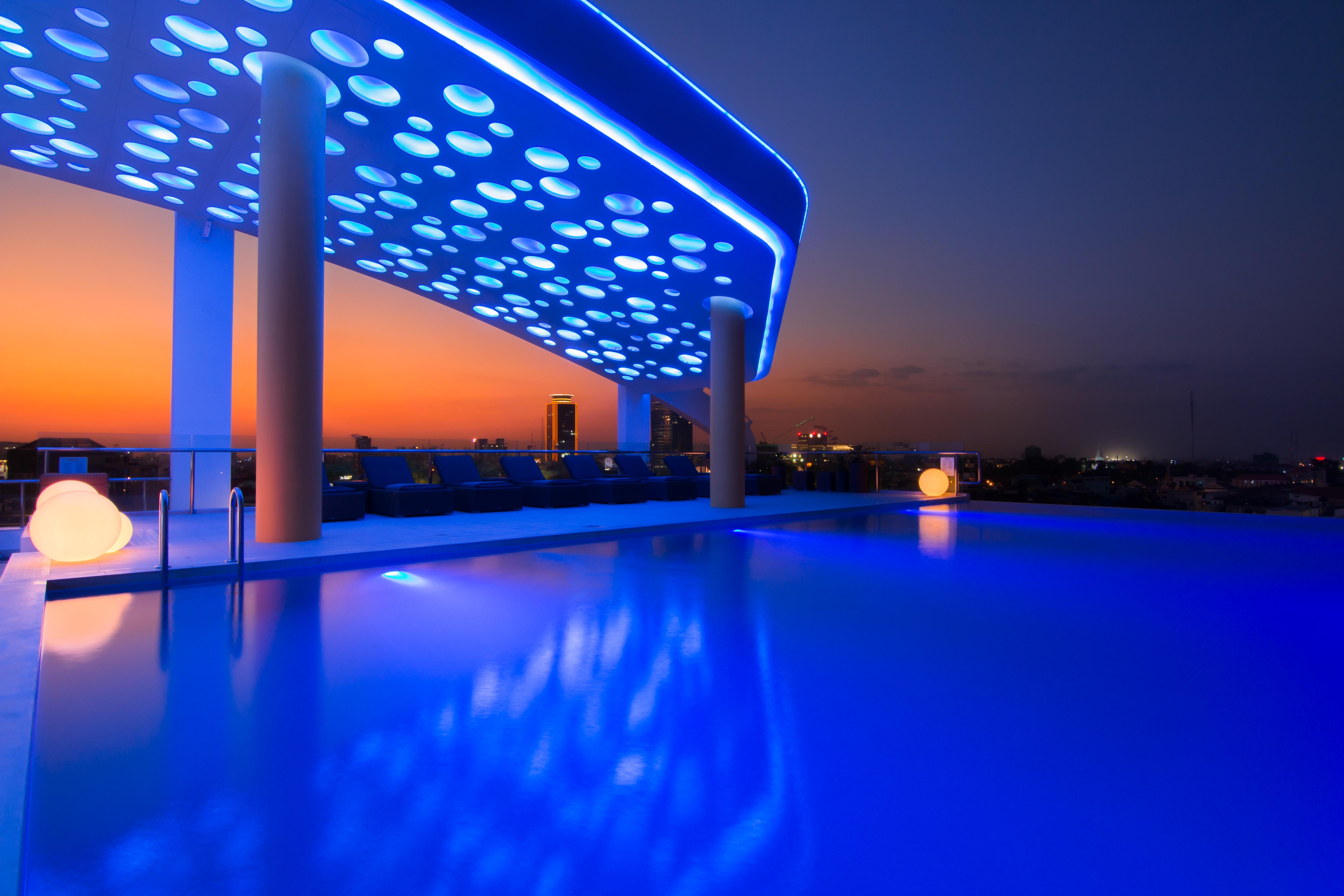 Hotel Sun & Moon, Urban 4*