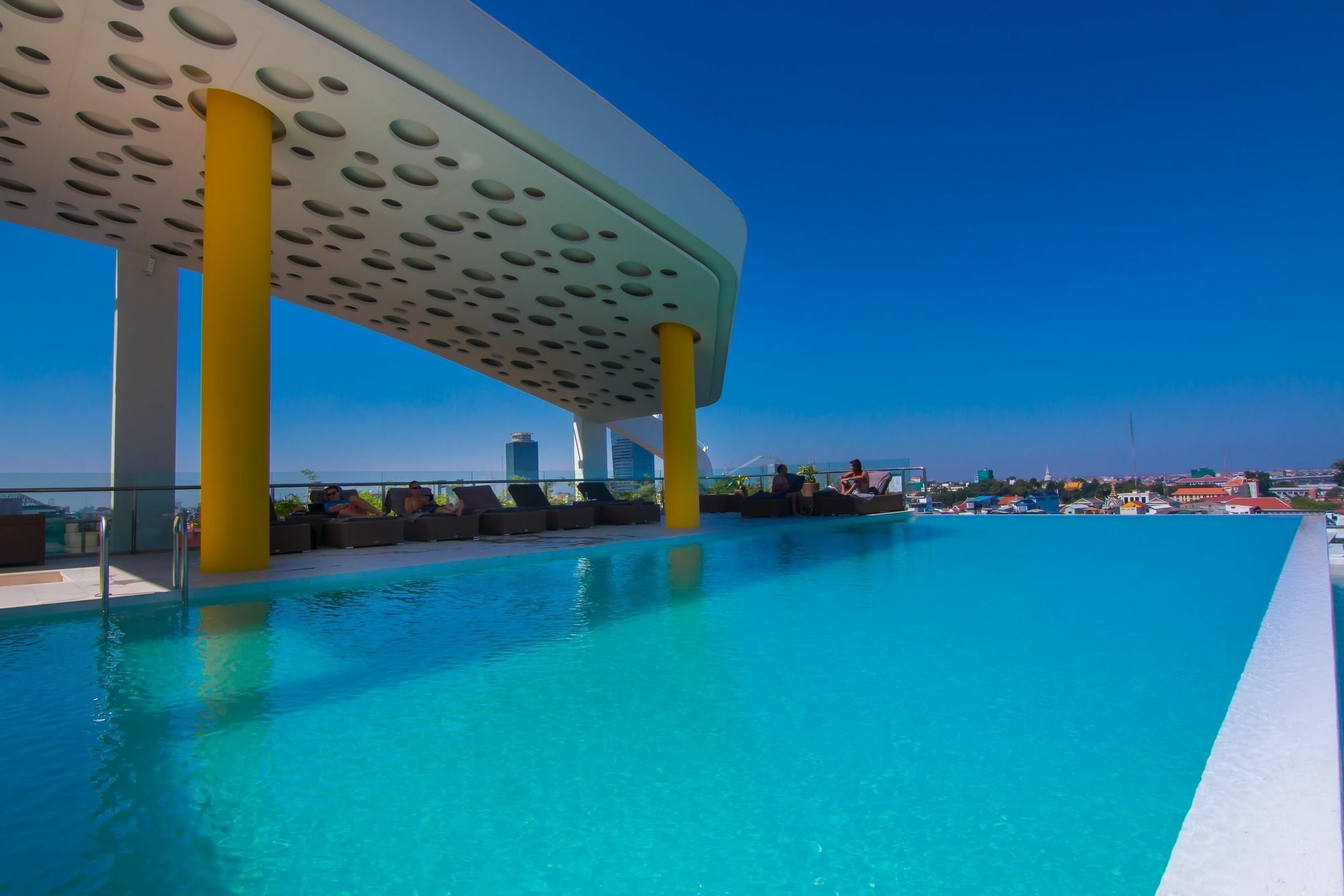 Sun & Moon, Urban 4* Phnom Penh